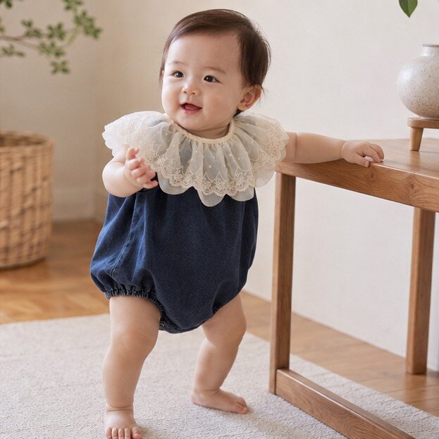 蕾絲雙層大翻領無袖牛仔包屁衣 圖片 1